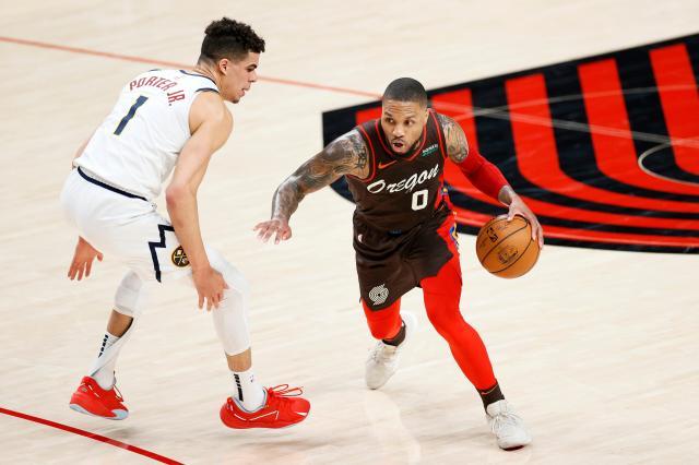 warriors-have-internally-discussed-trade-for-damian-lillard-scaled.jpg